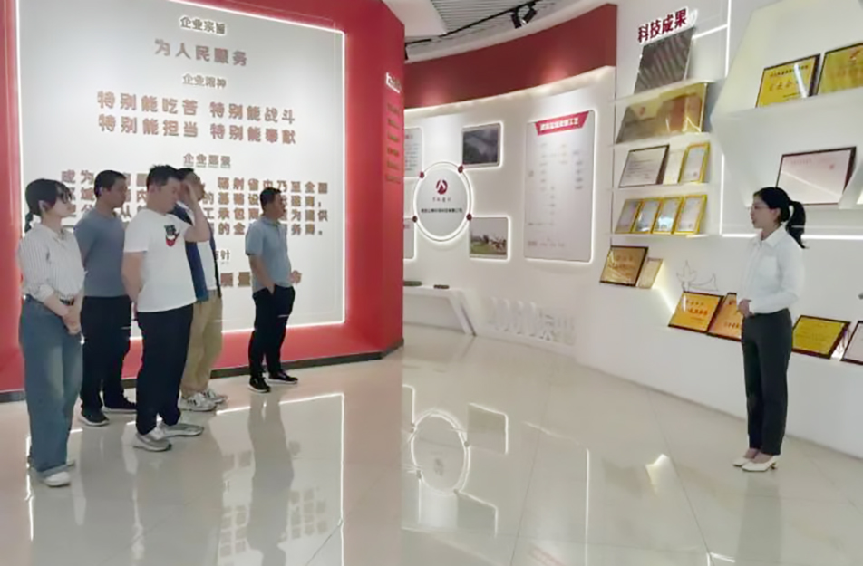 南昌市政建設集團開展“重溫奮斗史，啟航新征程”企業(yè)展廳講解活動