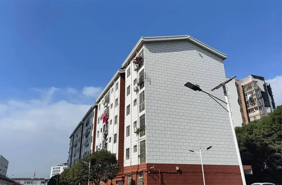 南昌日報報道新建區(qū)老舊小區(qū)改造項目建設(shè)進展和完工小區(qū)全新樣貌